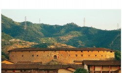 福建漳州土楼之母---岱山郭氏齐云楼